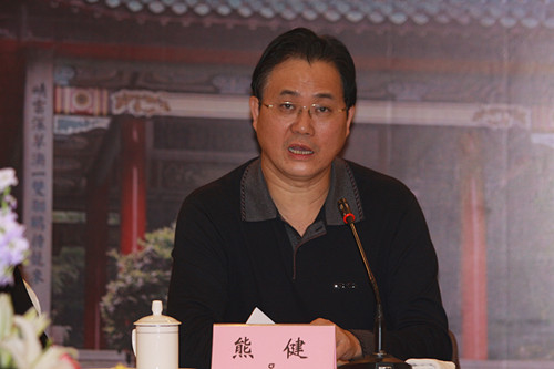 {線上賭場}(哈尔滨旅游局局长)