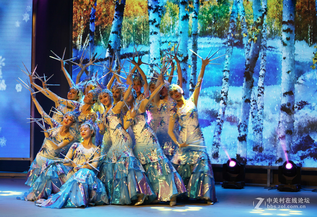 {六合彩}(煤矿文工团刘昊然)