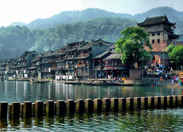 {捕魚機}(旅游景点推荐国内)